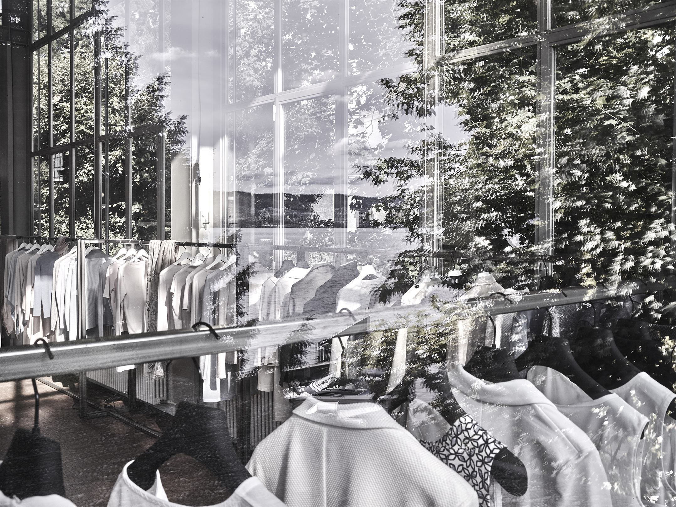 Wearhouse showroom image 13